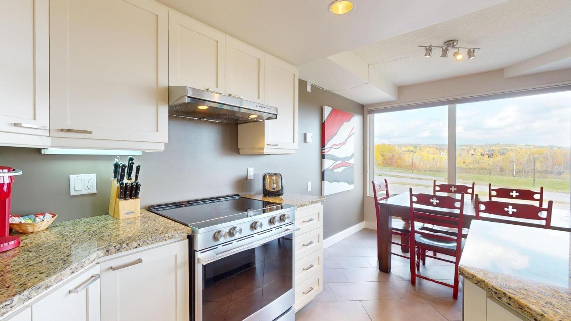 Hebergement Mont-Ste-Anne Condos Beaupré Pokoj fotografie